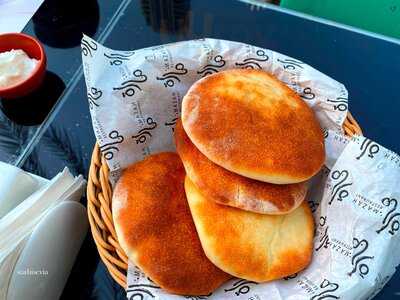 ‪mazah Restaurant‬