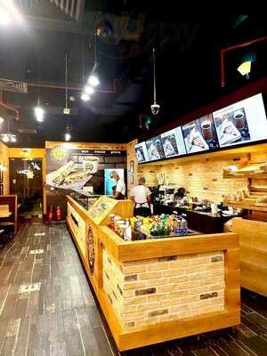 ‪pressman's Pressed Sandwiches‬