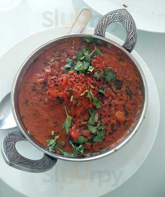 ‪royal Dawat Restaurant‬