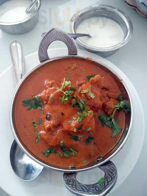 ‪royal Dawat Restaurant‬