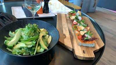 ‪social Company‬