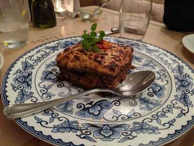 ‪grilled N Thrilled‬