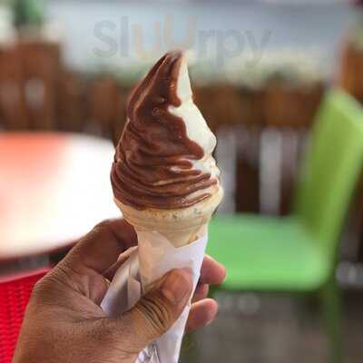 ‪anas Cafeteria‬