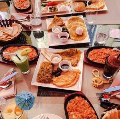 مطعم  وكافيه البرزة التراثي