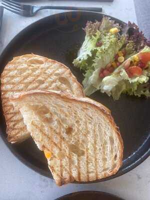 ‪surge Coffee Roasters‬