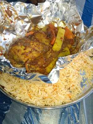 ‪green City Corner Cafeteria‬