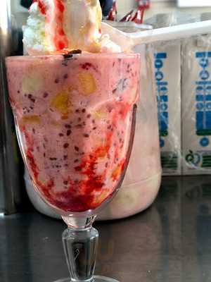 ‪bin Thani Cafeteria‬