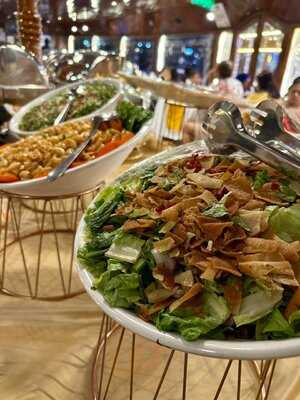 ‪al Wasl Dhow Floating Restaurant‬