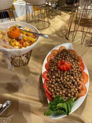 ‪al Wasl Dhow Floating Restaurant‬