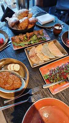‪old Baku Restaurant‬