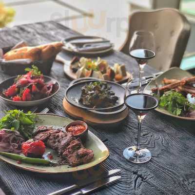 ‪old Baku Restaurant‬