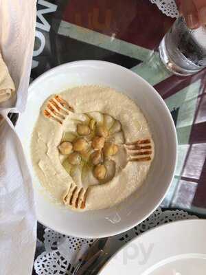 ‪piccolo Mondo Bay‬