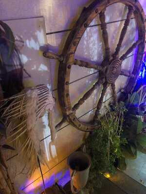 ‪piccolo Mondo Bay‬