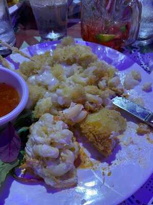 ‪piccolo Mondo Bay‬