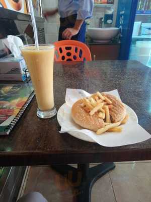 ‪al Safwa Cafeteria‬