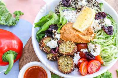 ‪arrow Cafeteria‬