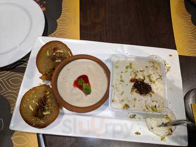 ‪yello Chilli Pizza‬