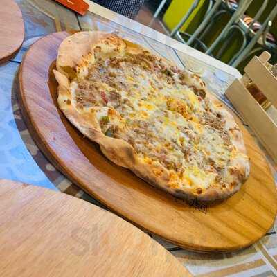 ‪manoushe Street‬