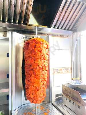 ‪al Muzeef Cafeteria‬