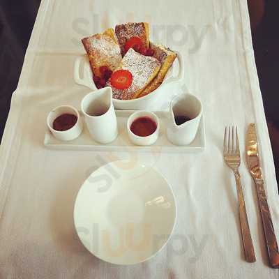 ‪café Des Artistes‬