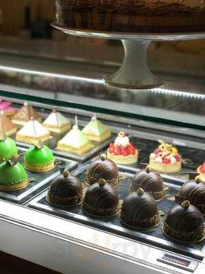 ‪café Des Artistes‬