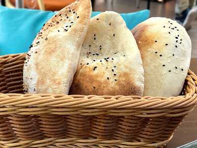 مطعم الرمال السبعة