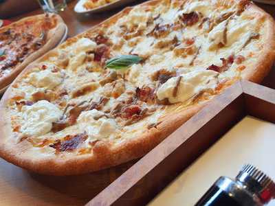 ‪tomato & Basilico‬