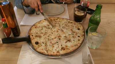 ‪the Pizza Factory‬