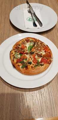 ‪the Pizza Factory‬