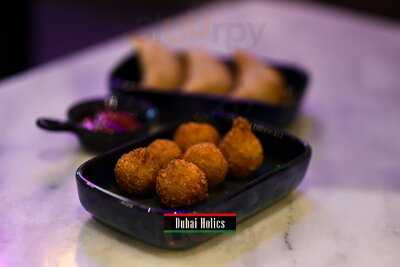 ‪amazone Restaurant & Cafe Mbr‬