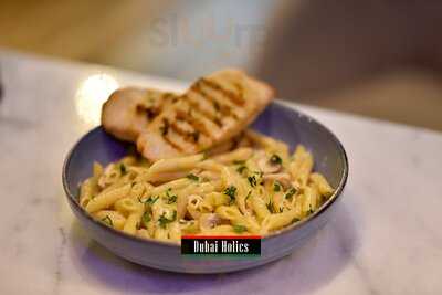 ‪amazone Restaurant & Cafe Mbr‬