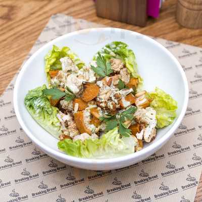 ‪breaking Bread‬