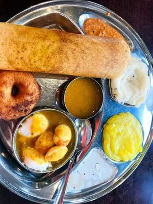 ‪sangeetha Bhavan Restaurant‬