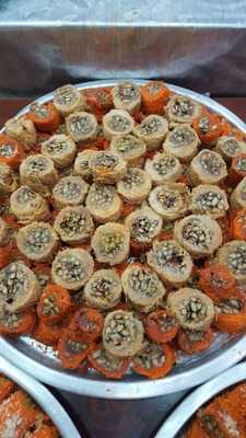 ‪shubra Sweets & Bakery‬