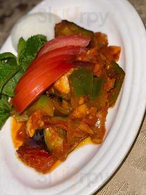 مطعم يلدزلار اللبناني