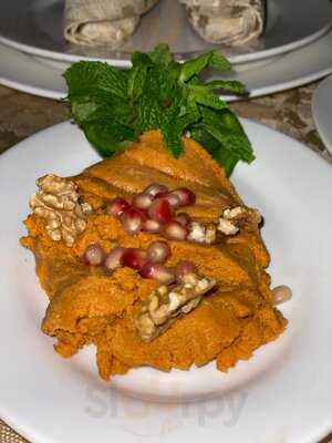 مطعم يلدزلار اللبناني