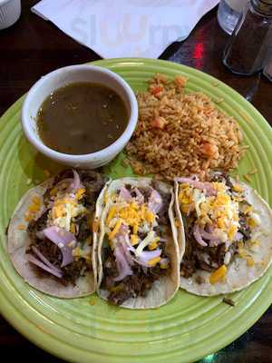 ‪pollo Stret - Swiss Style Chicken‬