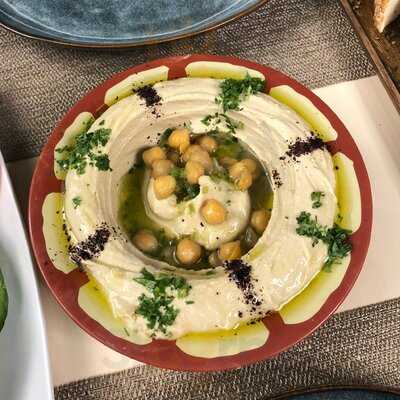 فلافل الزعيم