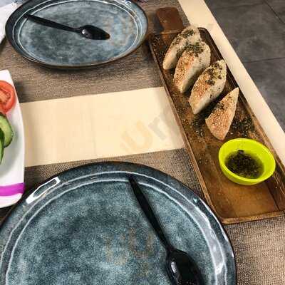 فلافل الزعيم