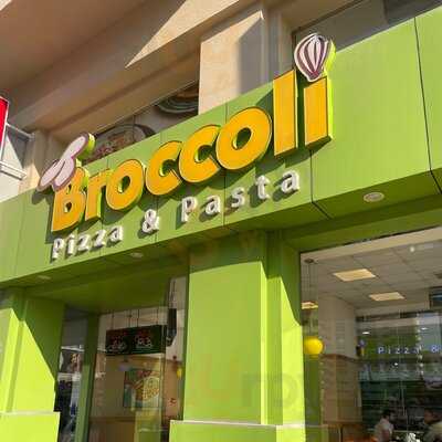‪broccoli Pizza & Pasta‬