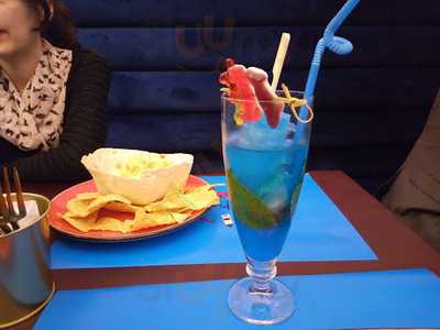 ‪one Third Food Hall‬