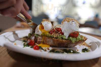 ‪the Deli By Yumtingz‬