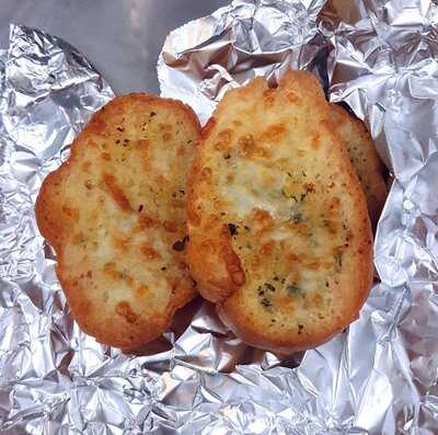 ‪pizza World & Only Parathas‬