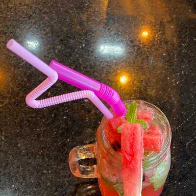 ‪status Kitchen‬