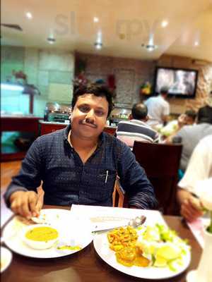 ‪rosbin Restaurant‬