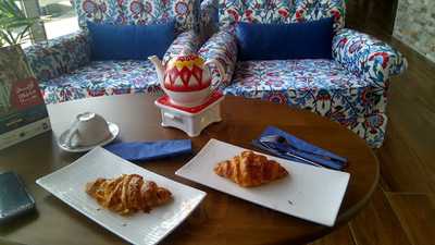 ‪cakes And More‬