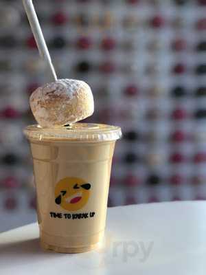 ‪dum Dum Donutterie‬