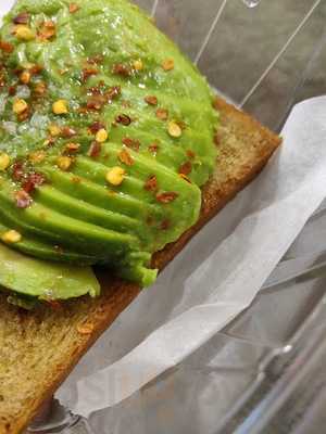 ‪the Breakfast Shop‬