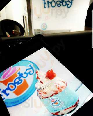 ‪frosty Ice Cream‬