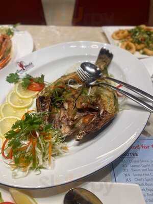 ‪sea World Restaurant‬